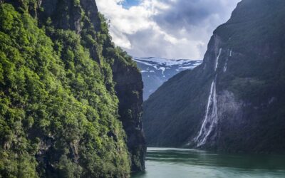 La Belleza Inigualable de los Fiordos Noruegos