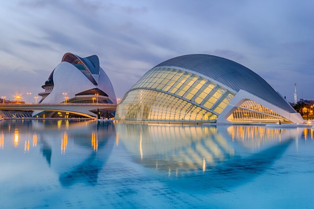 Panorámica de la Ciudad de las Artes y las Ciencias con Viajes Gangas