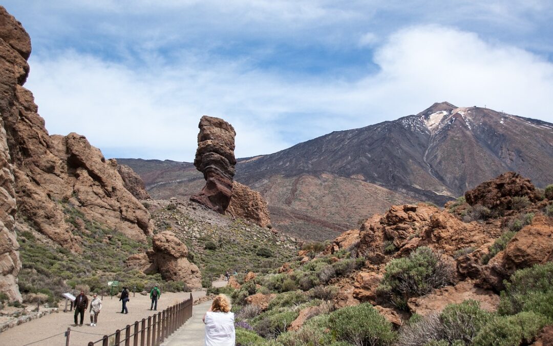 Sendero hasta el Teide en la isla de Tenerife, con Viajes Gangas